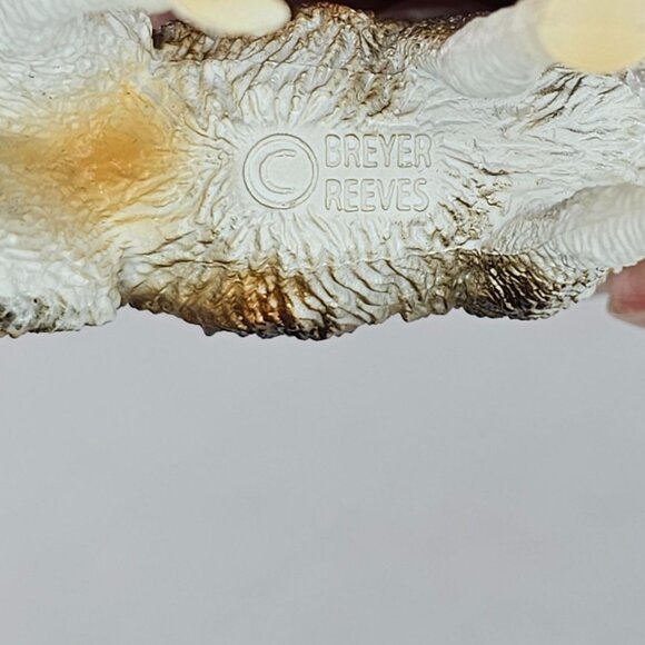 Breyer Stablemates Llama Figurine Realistic Collectible Plastic Animal #5410 - Picture 3 of 7